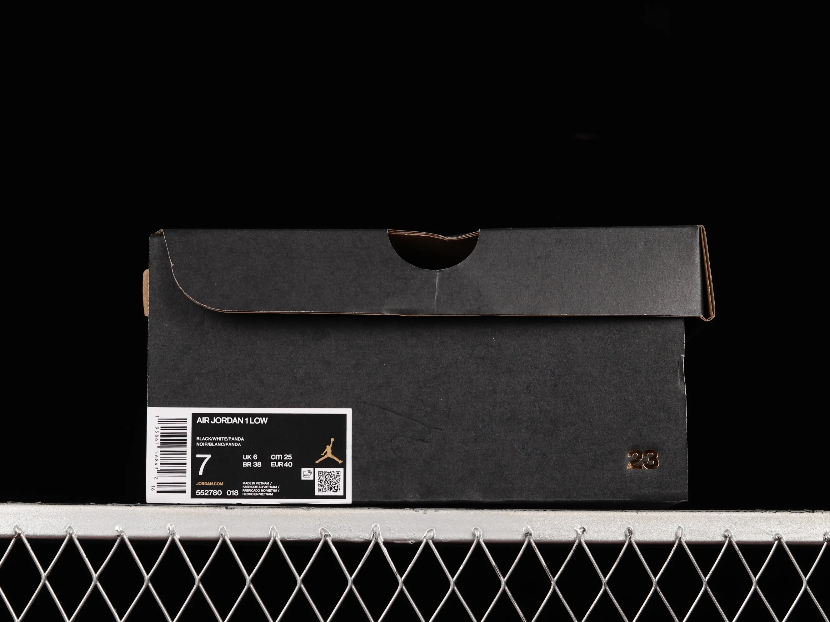 All categories Air Jordan Jordan series basketball shoes Air Jordan 1 Low Air Jordan 1 Low "New Emerald" AJ1 Joe 1 black and white gray 552780-018